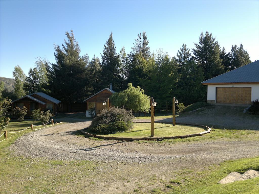 Complejo La Cautiva Villa Esquel Eksteriør billede