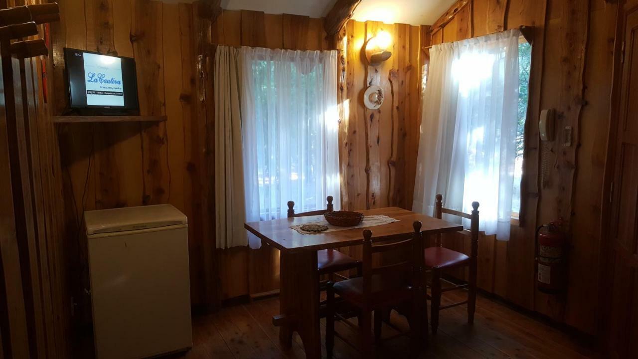 Complejo La Cautiva Villa Esquel Eksteriør billede